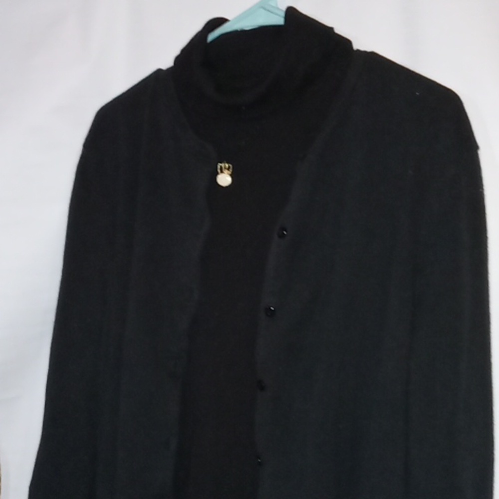 4pc Bundle-OUTFIT/LARGE - Picture 2 of 8